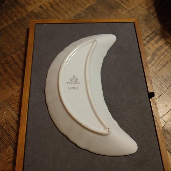 Vintage Royal Paisley Crescent Dish - Picture 5 of 5